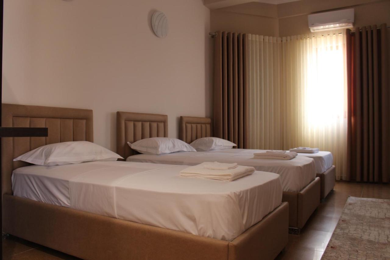 Hotel Vila Maledhi Berat Exterior foto